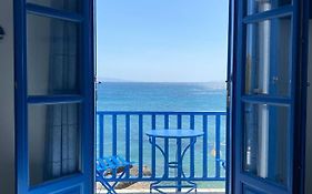 Cavos Studio By The Sea